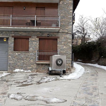 Apartament De La Lali Roní Exteriér fotografie
