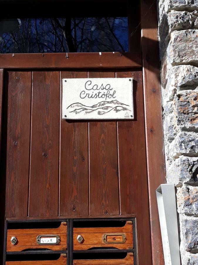 Apartament De La Lali Roní Exteriér fotografie